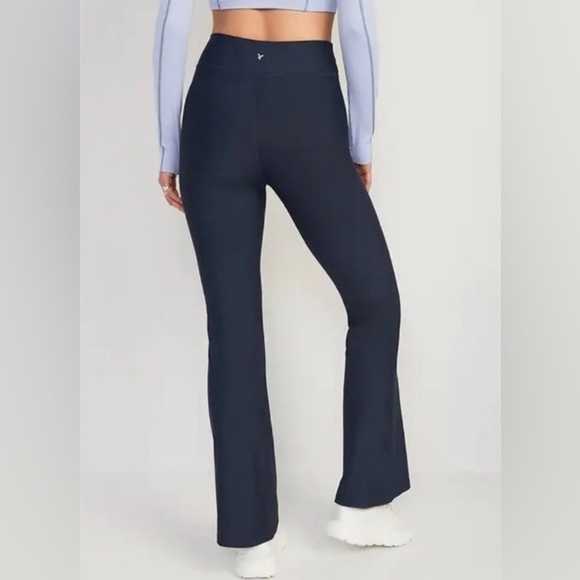 NWT! Navy Extra High-Waisted PowerSoft Flare Pants for Women - Multiple Sizes🏋️ - Picture 3 of 10
